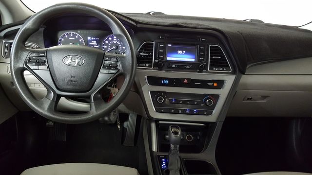 2015 Hyundai SONATA Sport | Carrollton, TX | Legend Motorcars of Carrollton