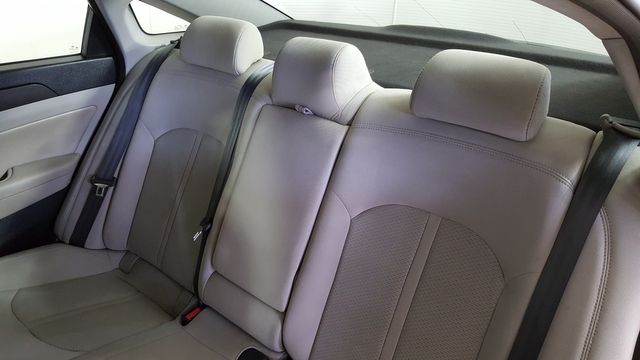 2015 Hyundai SONATA Sport | Carrollton, TX | Legend Motorcars of Carrollton