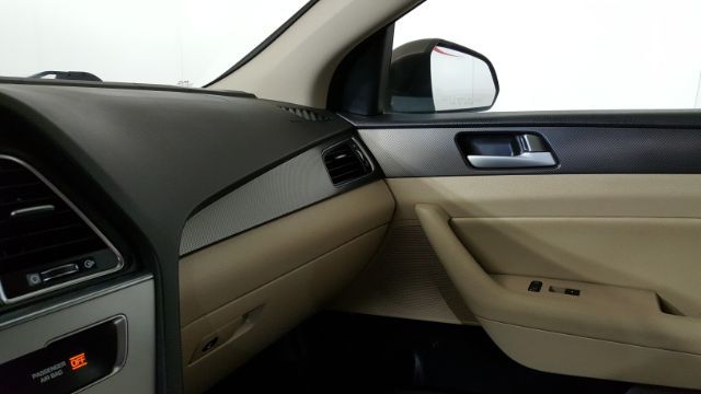 2015 Hyundai SONATA Sport | Garland, TX | Legend Motorcars Feed Account 2015 Hyundai SONATA Sport | Garland, TX | Legend Motorcars Feed Account