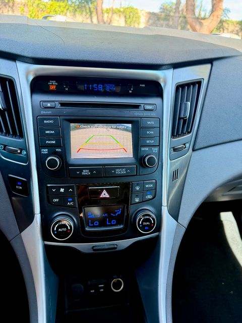 2015 Hyundai SONATA Hybrid Base 2015 Hyundai SONATA Hybrid Base