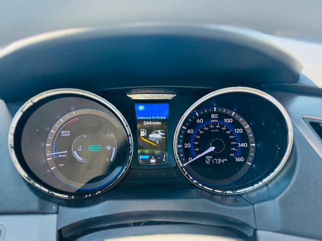 2015 Hyundai SONATA Hybrid Base