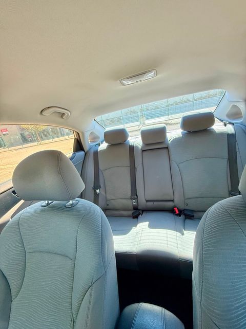 2015 Hyundai SONATA Hybrid Base 2015 Hyundai SONATA Hybrid Base