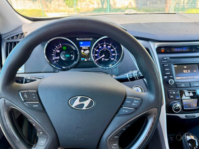 2015 Hyundai SONATA Hybrid Base 2015 Hyundai SONATA Hybrid Base