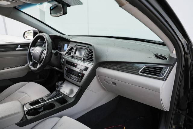 2015 Hyundai SONATA Sport | Mesquite, TX | Texas Autos Direct
