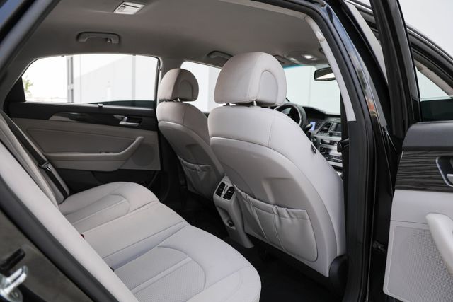 2015 Hyundai SONATA Sport | Mesquite, TX | Texas Autos Direct