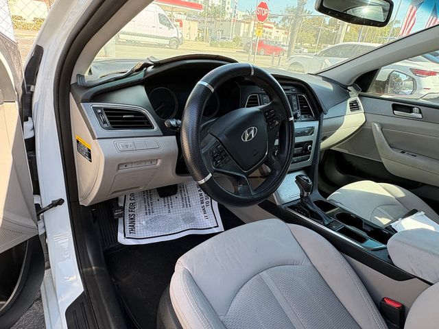 2015 Hyundai SONATA SE