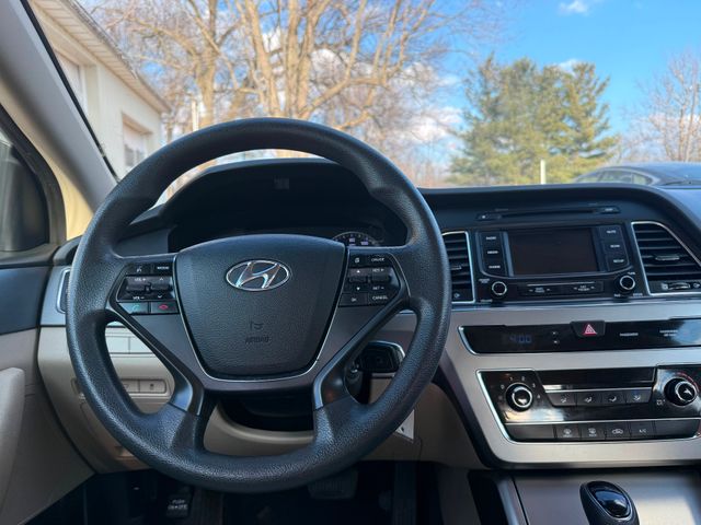 2015 Hyundai SONATA SE