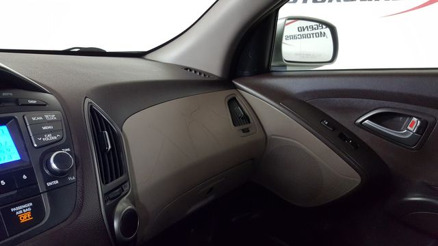 2015 Hyundai TUCSON GLS | Carrollton, TX | Legend Motorcars of Carrollton