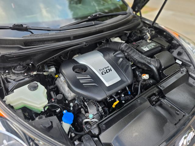 2015 Hyundai VELOSTER Turbo | Reseda, CA | Angeles Auto Alliance