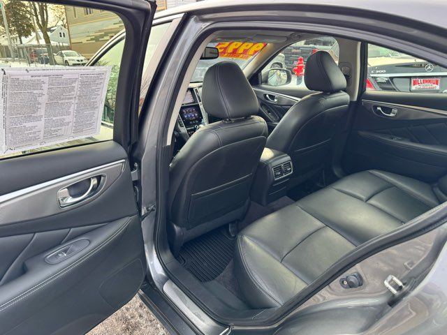 2015 INFINITI Q50 Premium