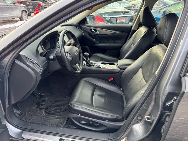 2015 INFINITI Q50 Premium