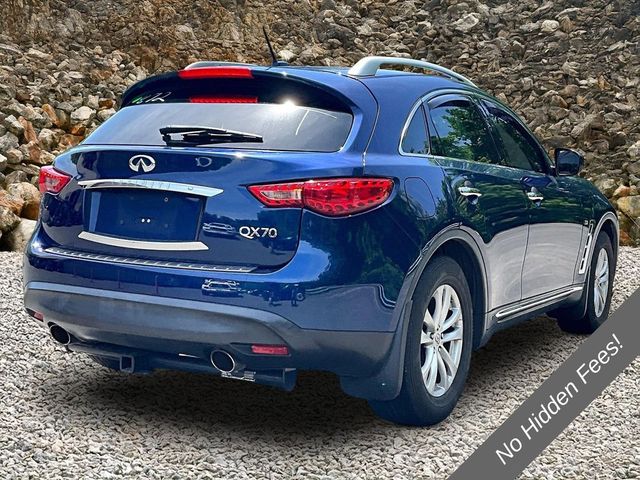 2015 INFINITI QX70