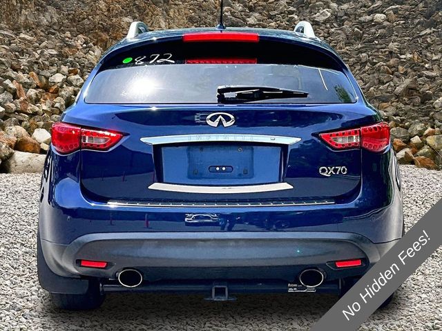 2015 INFINITI QX70
