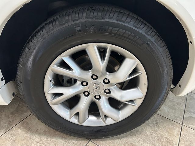 2015 INFINITI QX80 Base