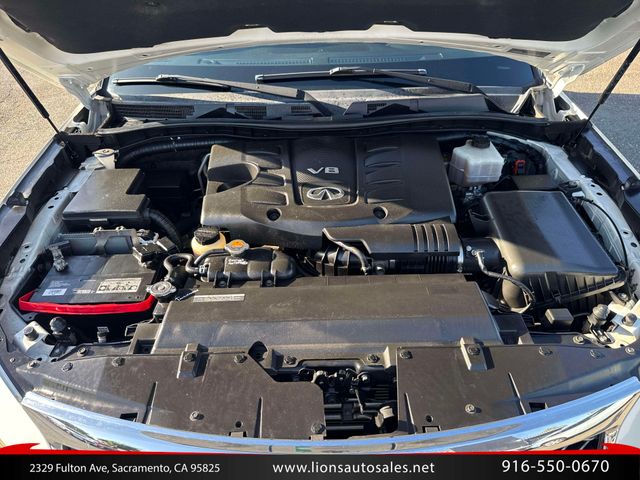 2015 INFINITI QX80 Base