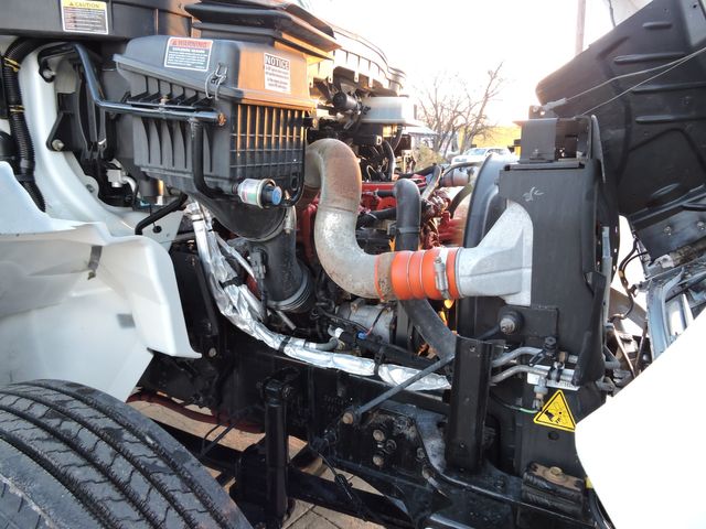 2015 International 4300 Non-CDL Box Truck 