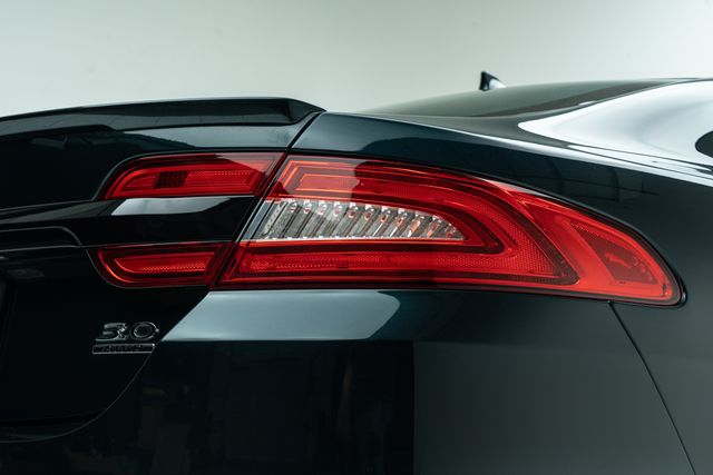 2015 Jaguar XF 3.0 Portfolio | Carrollton, TX | Texas Hot Rides