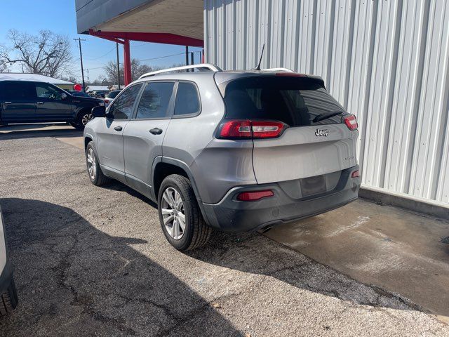 2015 Jeep Cherokee Sport
