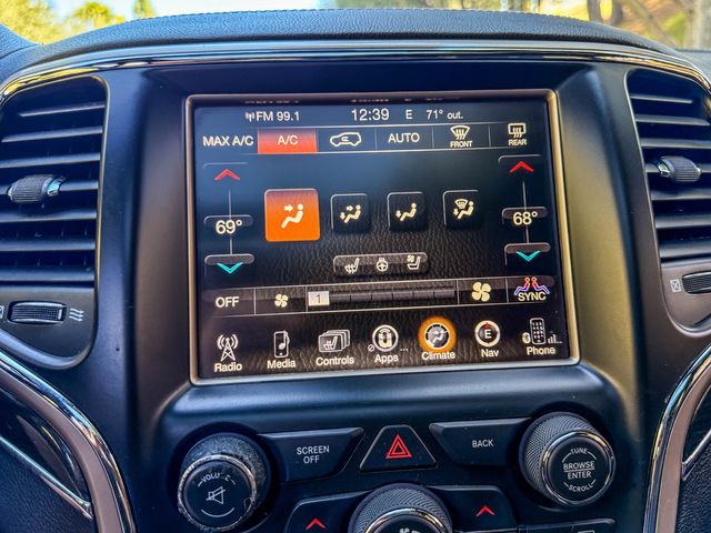 2015 Jeep Grand Cherokee Overland 4WD - Diesel | Agoura Hills, CA | SoCal Auto Group 2015 Jeep Grand Cherokee Overland 4WD - Diesel | Agoura Hills, CA | SoCal Auto Group