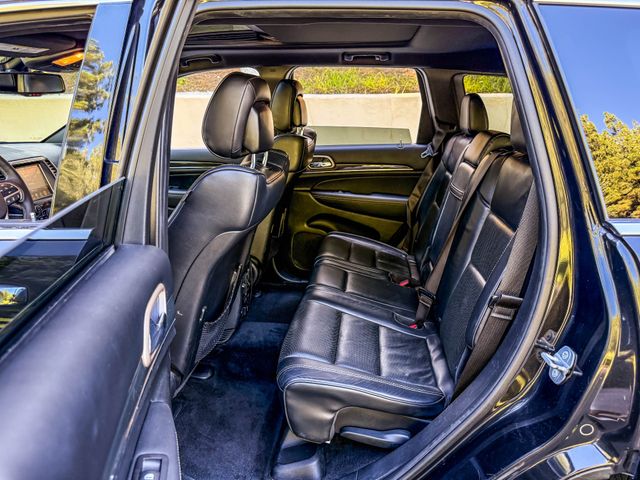 2015 Jeep Grand Cherokee Overland 4WD - Diesel | Agoura Hills, CA | SoCal Auto Group 2015 Jeep Grand Cherokee Overland 4WD - Diesel | Agoura Hills, CA | SoCal Auto Group