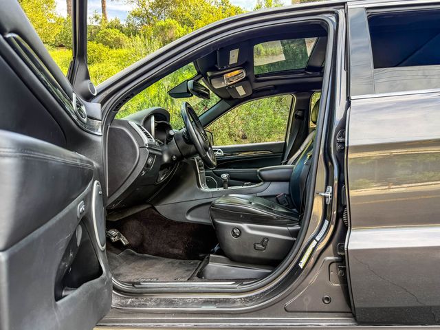 2015 Jeep Grand Cherokee High Altitude | Agoura Hills, CA | SoCal Auto Group 2015 Jeep Grand Cherokee High Altitude | Agoura Hills, CA | SoCal Auto Group