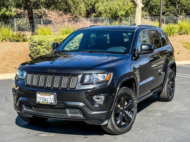 2015 Jeep Grand Cherokee Altitude | Agoura Hills, CA | SoCal Auto Group 2015 Jeep Grand Cherokee Altitude | Agoura Hills, CA | SoCal Auto Group