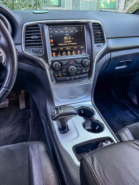 2015 Jeep Grand Cherokee Altitude | Agoura Hills, CA | SoCal Auto Group