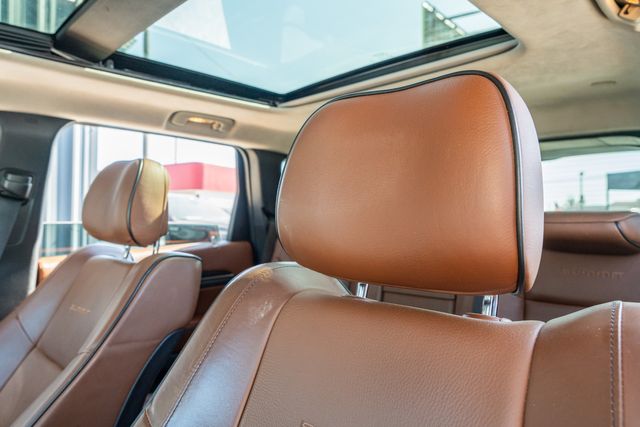 2015 Jeep Grand Cherokee Summit 4X4 / 5.7L HEMI V8 / LUXURY / LOADED | Austin, TX | Rocky Mountain Truck Stop Austin 2015 Jeep Grand Cherokee Summit 4X4 / 5.7L HEMI V8 / LUXURY / LOADED | Austin, TX | Rocky Mountain Truck Stop Austin