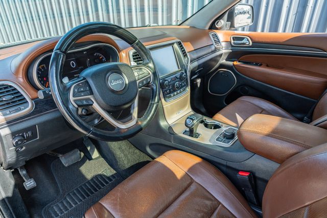 2015 Jeep Grand Cherokee Summit 4X4 / 5.7L HEMI V8 / LUXURY / LOADED | Austin, TX | Rocky Mountain Truck Stop Austin 2015 Jeep Grand Cherokee Summit 4X4 / 5.7L HEMI V8 / LUXURY / LOADED | Austin, TX | Rocky Mountain Truck Stop Austin