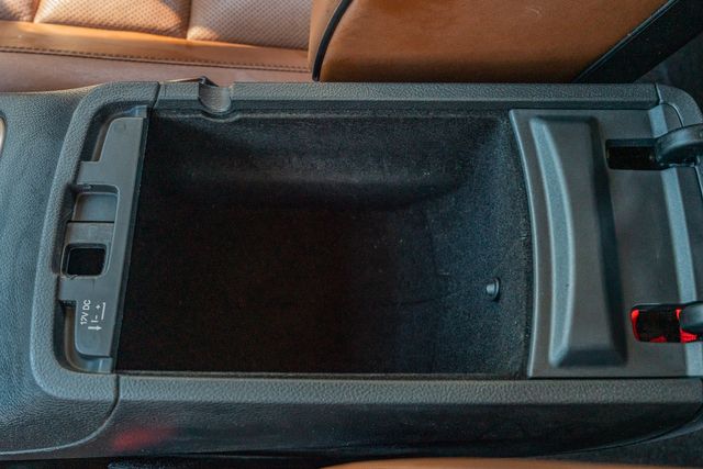 2015 Jeep Grand Cherokee Summit 4X4 / 5.7L HEMI V8 / LUXURY / LOADED | Austin, TX | Rocky Mountain Truck Stop Austin