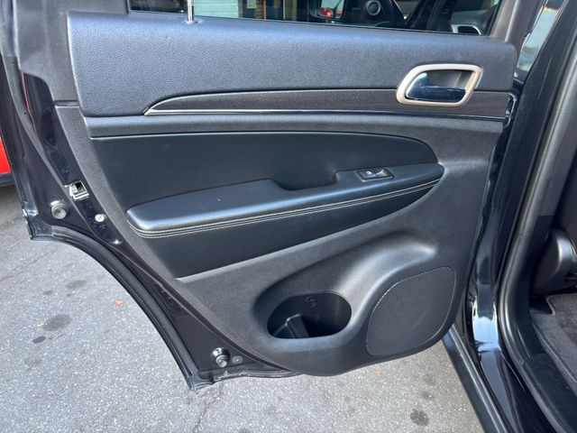 2015 Jeep Grand Cherokee Limited | Brea, CA | Zeus Auto Dealers