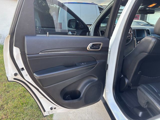 2015 Jeep Grand Cherokee Limited | Brea, CA | Zeus Auto Dealers 2015 Jeep Grand Cherokee Limited | Brea, CA | Zeus Auto Dealers