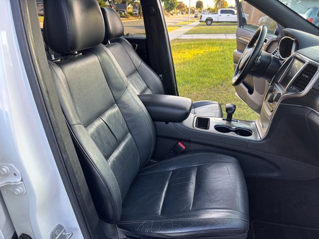2015 Jeep Grand Cherokee Limited | Brea, CA | Zeus Auto Dealers 2015 Jeep Grand Cherokee Limited | Brea, CA | Zeus Auto Dealers