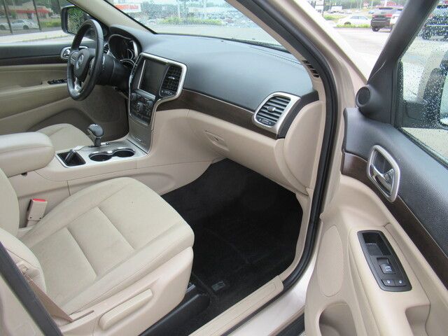 2015 Jeep Grand Cherokee Laredo