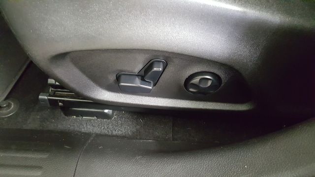 2015 Jeep Renegade Latitude | Carrollton, TX | Legend Motorcars of Carrollton 2015 Jeep Renegade Latitude | Carrollton, TX | Legend Motorcars of Carrollton