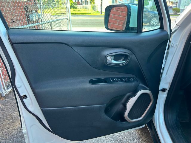 2015 Jeep Renegade Latitude | New Brunswick, New Jersey | Brilliant Auto Sales