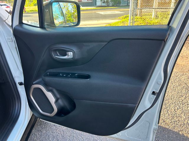 2015 Jeep Renegade Latitude | New Brunswick, New Jersey | Brilliant Auto Sales