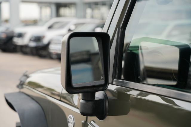 2015 Jeep Wrangler Sport 4X4 / 2-DOOR W/ UPGRADES / WELL MAINTAINED | Austin, TX | Rocky Mountain Truck Stop Austin