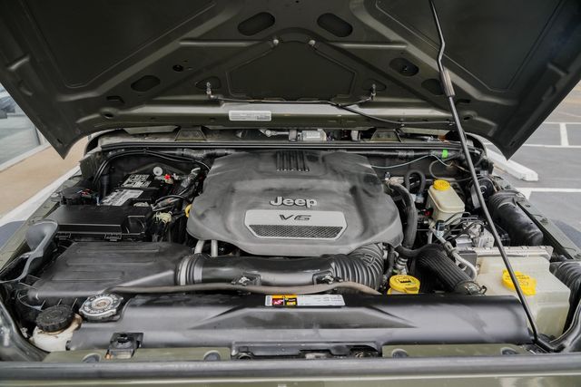 2015 Jeep Wrangler Sport 4X4 / 2-DOOR W/ UPGRADES / WELL MAINTAINED | Austin, TX | Rocky Mountain Truck Stop Austin