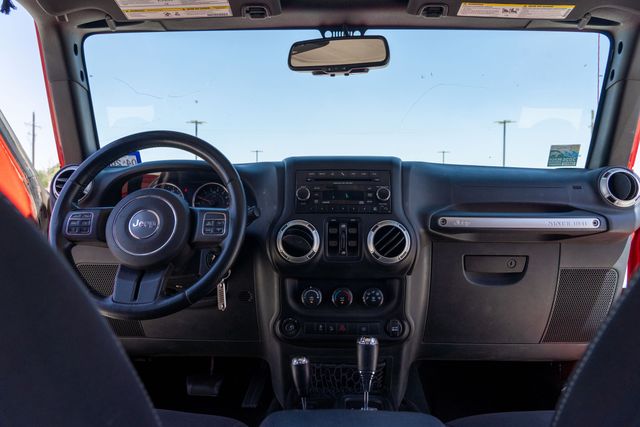 2015 Jeep Wrangler Unlimited Sahara | Lubbock, TX | Adelante Autos