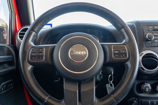2015 Jeep Wrangler Unlimited Sahara | Lubbock, TX | Adelante Autos 2015 Jeep Wrangler Unlimited Sahara | Lubbock, TX | Adelante Autos