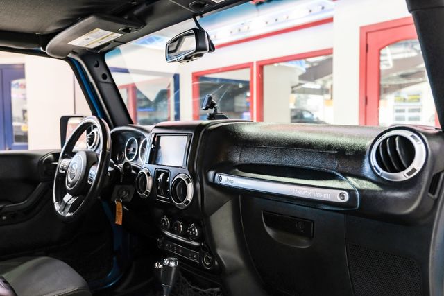 2015 Jeep Wrangler Unlimited Sahara 2015 Jeep Wrangler Unlimited Sahara