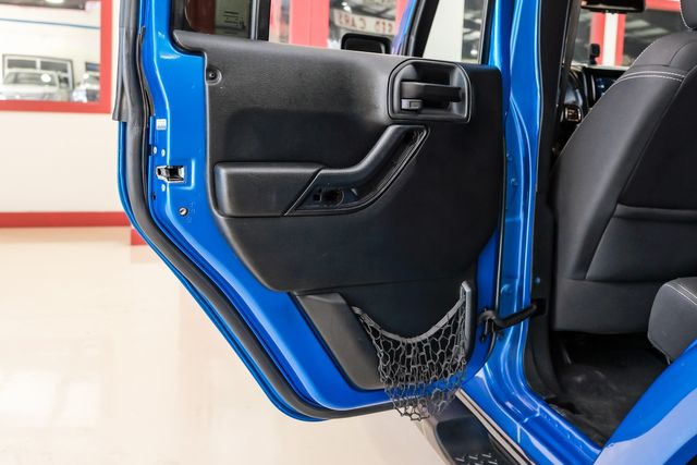 2015 Jeep Wrangler Unlimited Sahara 2015 Jeep Wrangler Unlimited Sahara