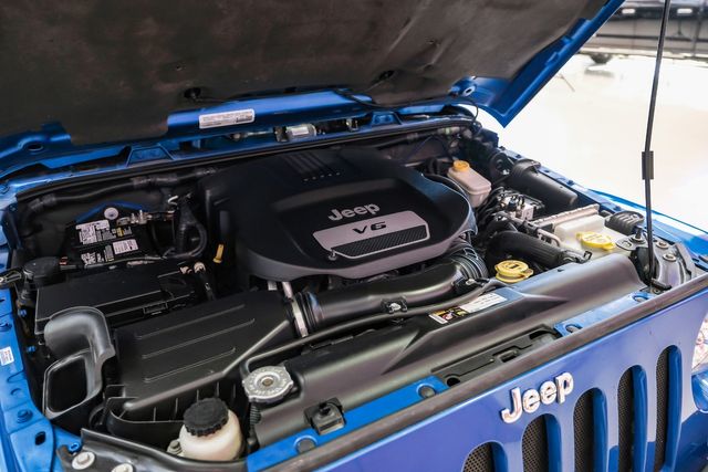 2015 Jeep Wrangler Unlimited Sahara 2015 Jeep Wrangler Unlimited Sahara