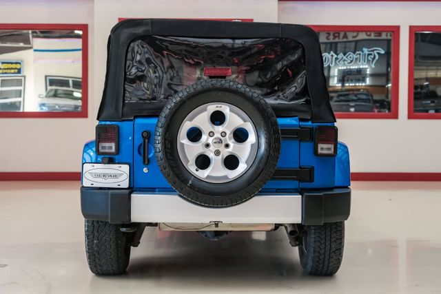 2015 Jeep Wrangler Unlimited Unlimited Sahara | Addison, TX | Mr Car Guys