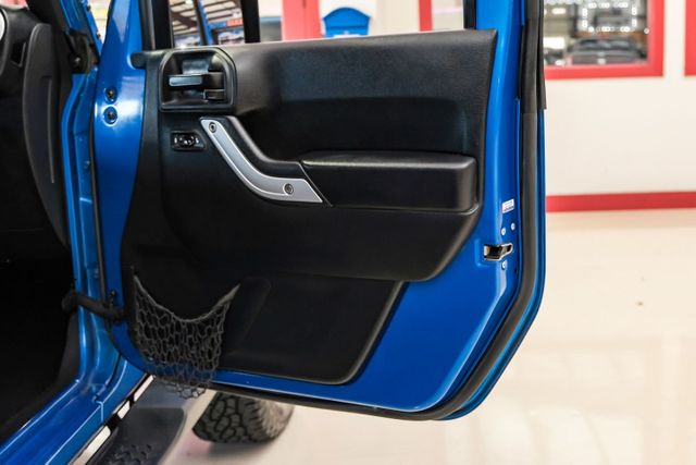 2015 Jeep Wrangler Unlimited Unlimited Sahara | Addison, TX | Mr Car Guys