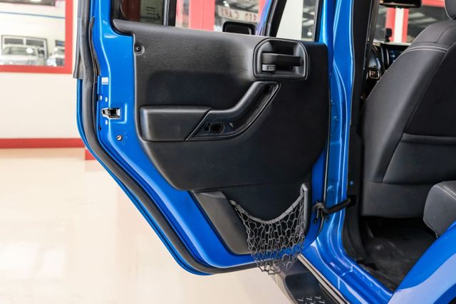 2015 Jeep Wrangler Unlimited Unlimited Sahara | Addison, TX | Mr Car Guys