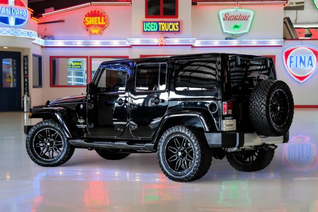 2015 Jeep Wrangler Unlimited Sahara 2015 Jeep Wrangler Unlimited Sahara