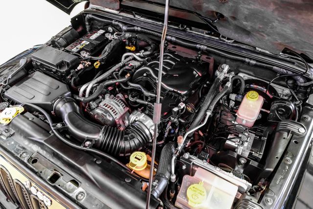 2015 Jeep Wrangler Unlimited Sahara | Addison, TX | Mr Car Guys 2015 Jeep Wrangler Unlimited Sahara | Addison, TX | Mr Car Guys