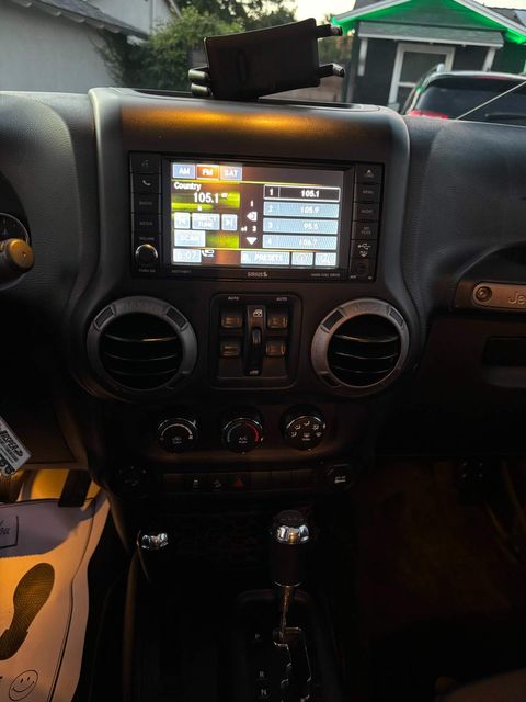 2015 Jeep Wrangler Unlimited Sport | Brea, CA | Zeus Auto Dealers 2015 Jeep Wrangler Unlimited Sport | Brea, CA | Zeus Auto Dealers